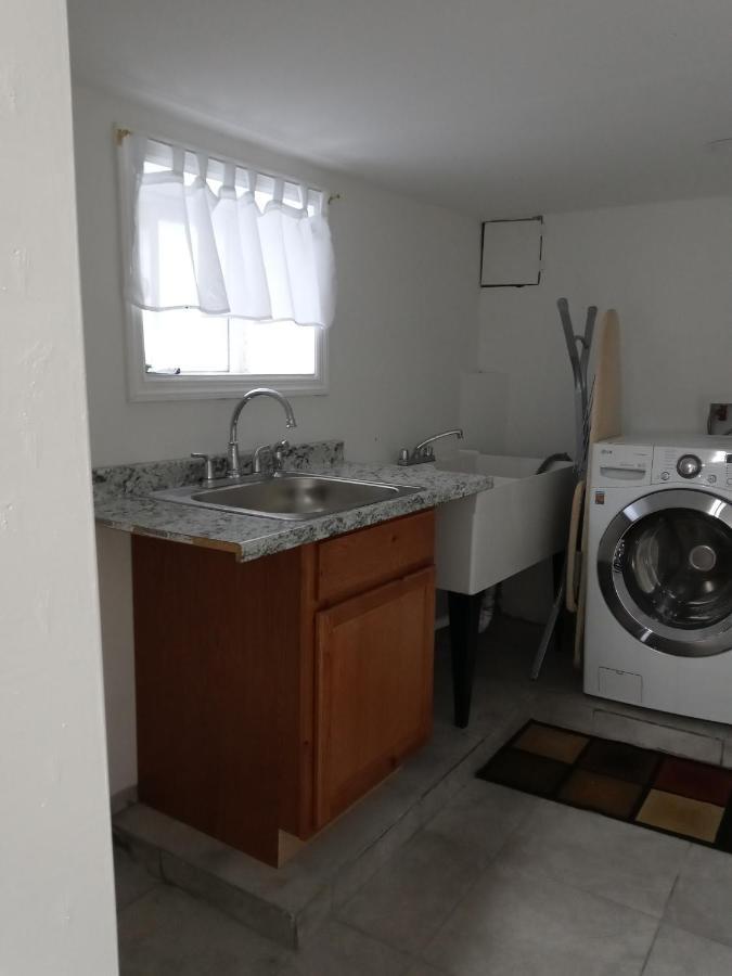 "Cozy Basement Retreat Just 40 Minutes To Nyc!" Appartement Irvington Buitenkant foto