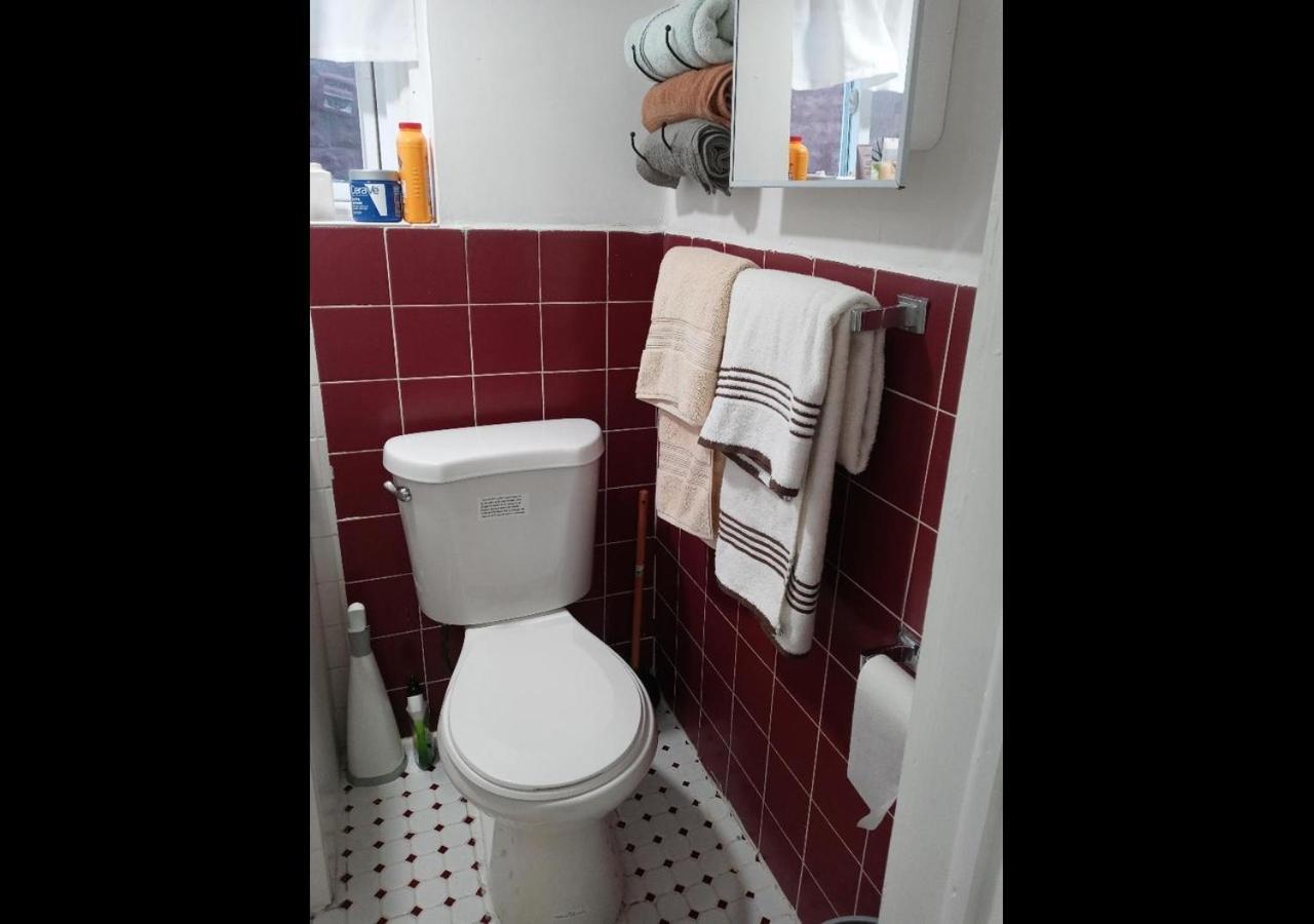 "Cozy Basement Retreat Just 40 Minutes To Nyc!" Appartement Irvington Buitenkant foto